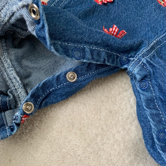 Toddler girls jean outfit 3-6M  EUC - Picture 5 of 6